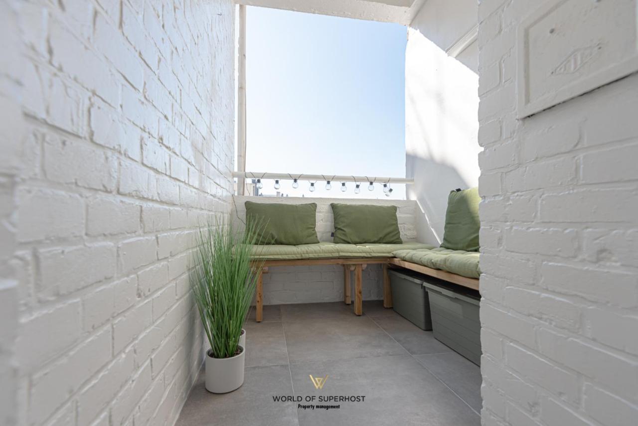Luxurious Apartment Next To The Sea And City Centre With Free Parking Space Oostende Ngoại thất bức ảnh