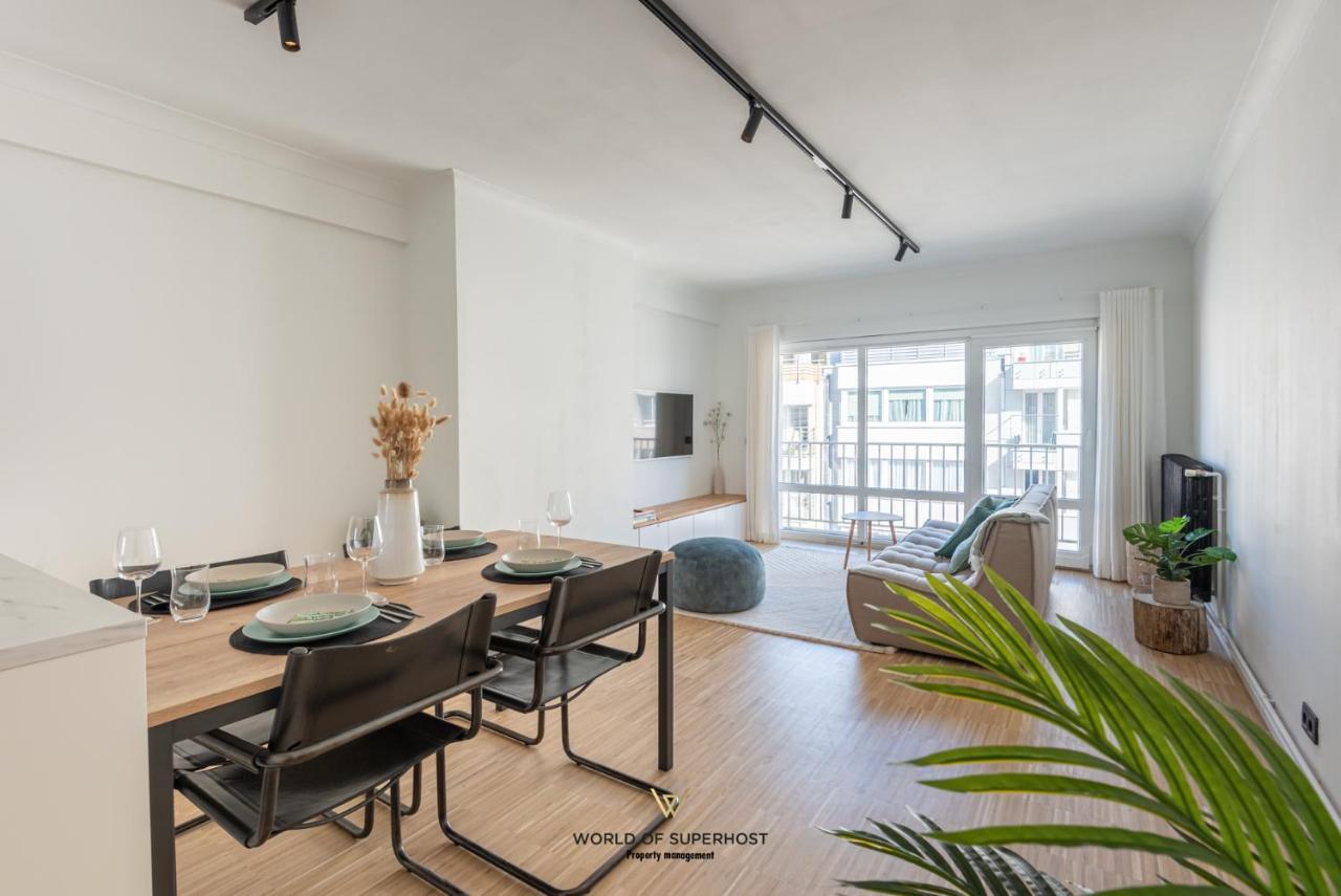 Luxurious Apartment Next To The Sea And City Centre With Free Parking Space Oostende Ngoại thất bức ảnh